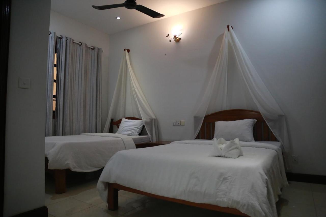 Smart Angkor Boutique Hotel Siem Reap Bagian luar foto