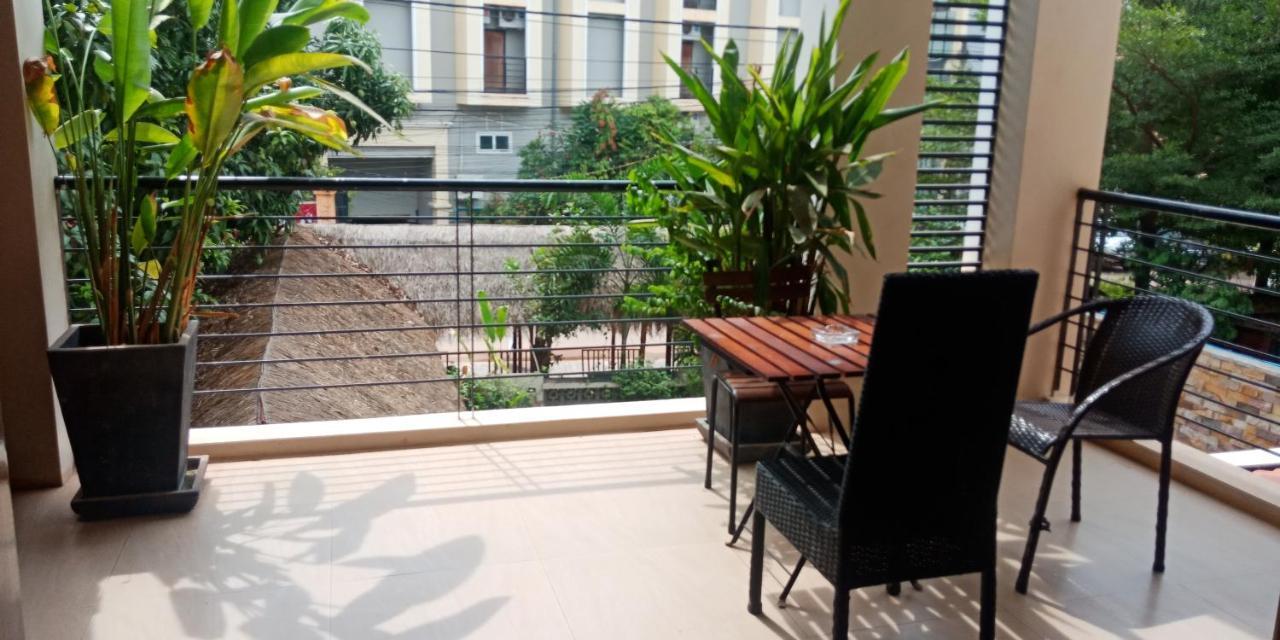 Smart Angkor Boutique Hotel Siem Reap Bagian luar foto